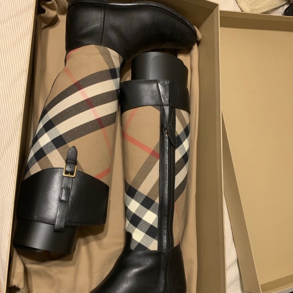 Authentic Burberry Riding Boots